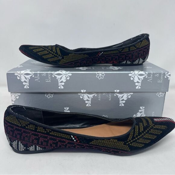 Rampage Caela Embroidered Aztec Southwestern Flats 7.5 - Picture 4 of 9